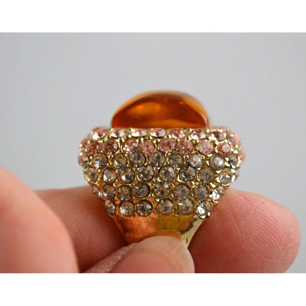 Gold Tone Ring with Yellow Glass Stone Surrounded‎ by Rhinestones Size 8